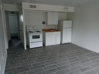 Building Photo - 1821 Alcoy Rd