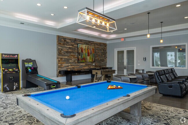 Sala de juegos - The Oasis at Highwoods Preserve