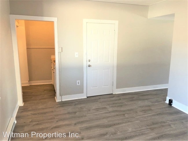 Building Photo - 2 br, 1 bath Apartment - 64-66 Front St.