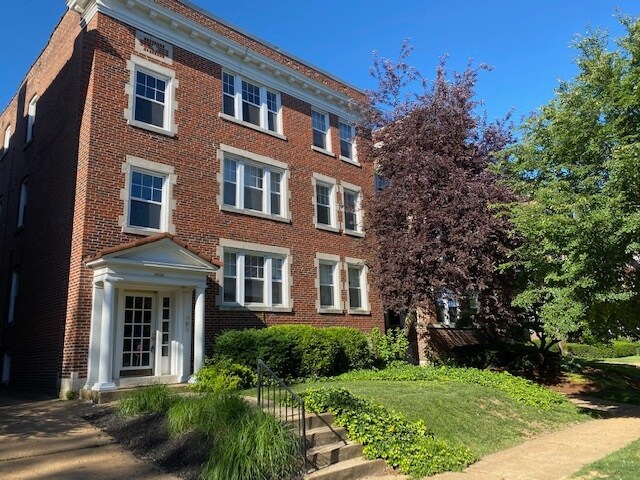 Foto del edificio - 6310 Northwood Ave
