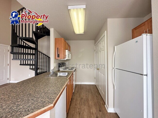 Foto del edificio - 250 W Mallard Dr