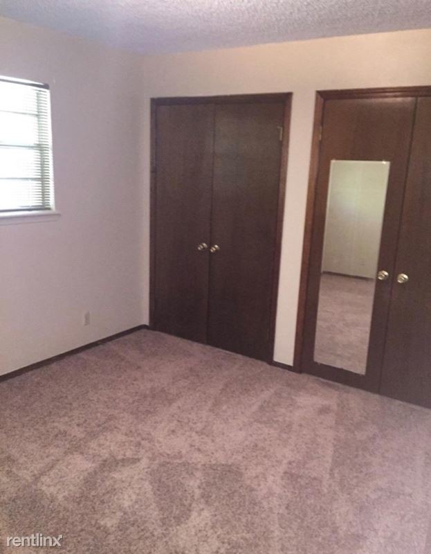 Foto del edificio - 3 br, 1 bath House - 705 N 1st St