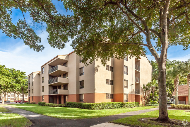 New Apartments In Miami Lakes