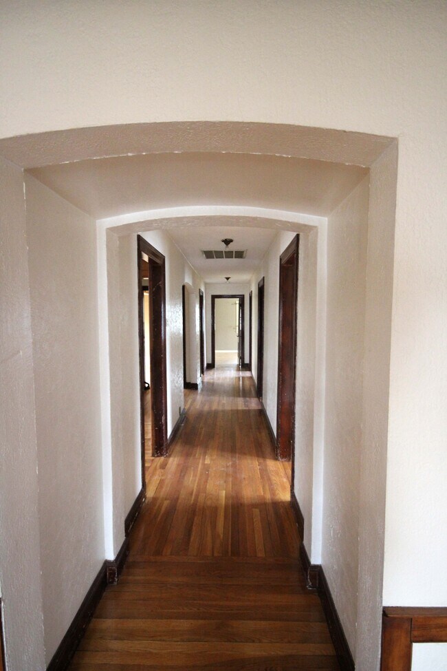 Foto del edificio - 101 Saint Andrew Rd