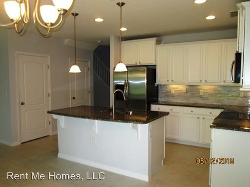 Building Photo - 153 Tarracina Way