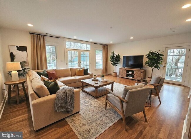 Foto del edificio - 4937 Brandywine St NW