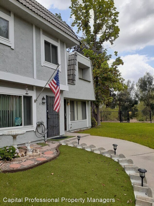 Primary Photo - 9411 Carlton Oaks Dr