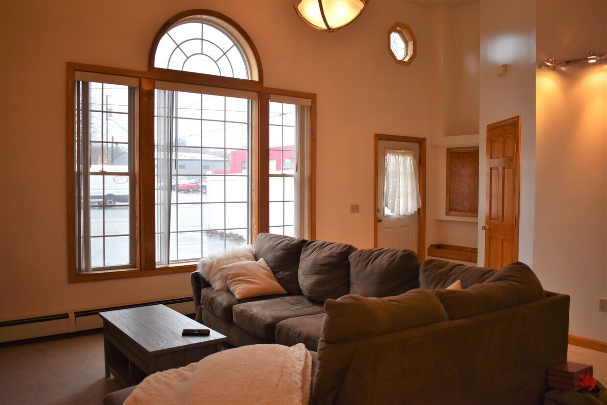 Front Door - 40 Chambers Ave