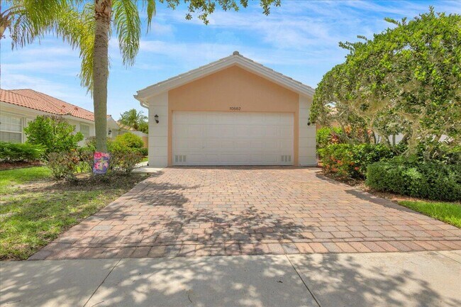 Foto del edificio - 10882 SW Dardanelle Dr