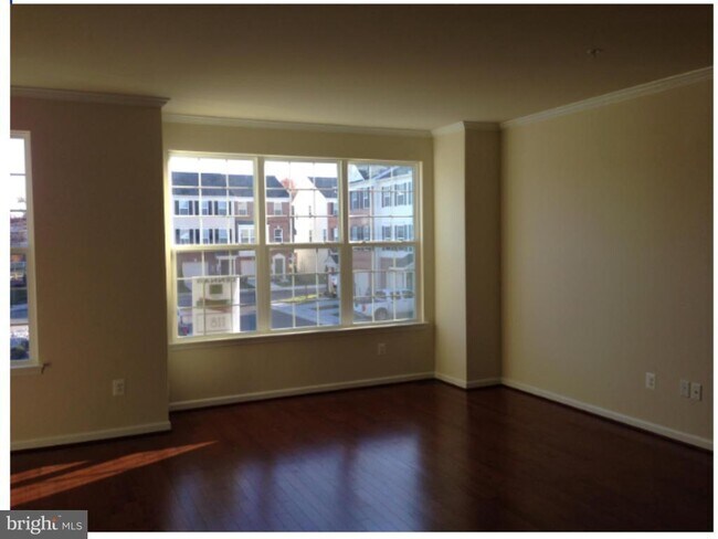 Foto del edificio - 7708 sentry Terrace