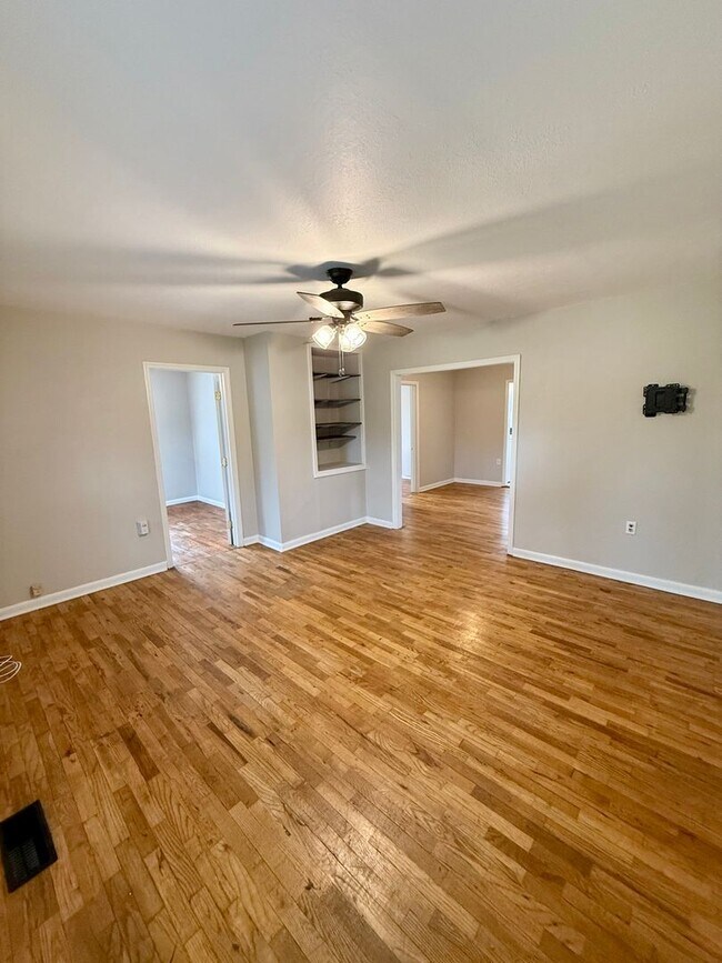 Foto del edificio - Maryville 37801 - One-level, 3 bedroom, 1....