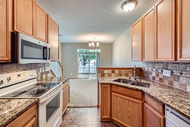 Lots of Cabinet Space - 5398 172nd St W