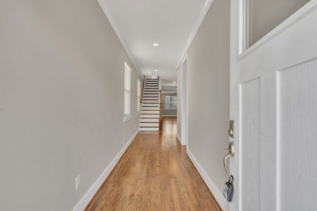 Foto del edificio - 4 BR with amenities in The Nations~