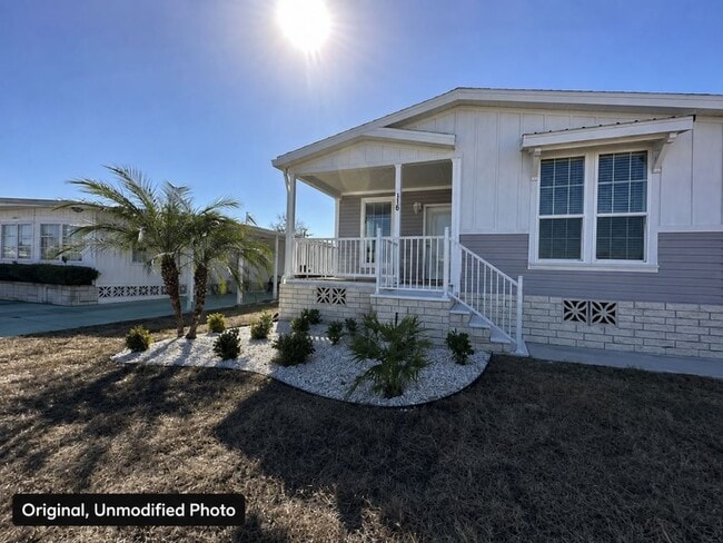 Building Photo - 928 Bonaire Ave W