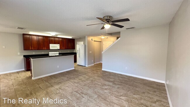 Building Photo - 3 br, 2.5 bath House - 14473 Chinese Elm Dr