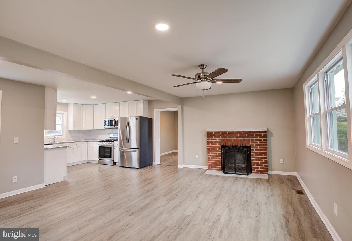 4 Gerald Ave, Wrightstown, PA 19053 House Rental in Wrightstown, PA