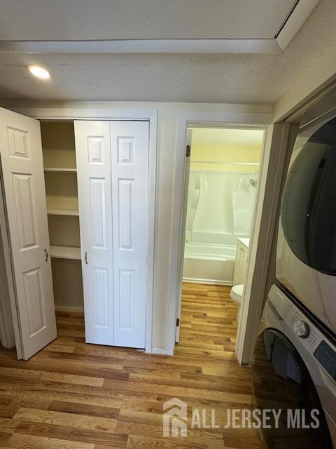 Foto del edificio - 10 E Knollwood Rd