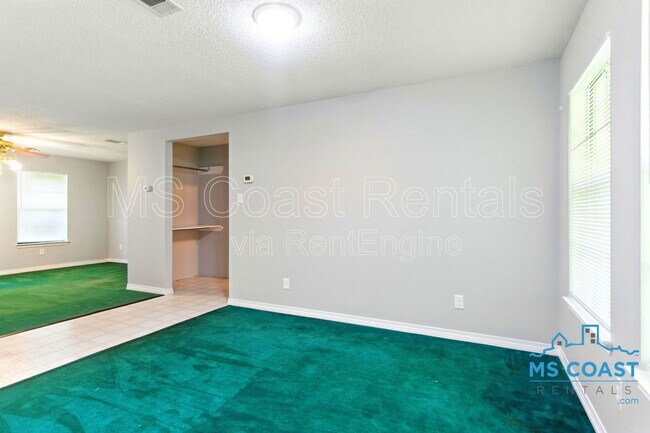 Foto del edificio - 11508 Hazel Bounds Rd