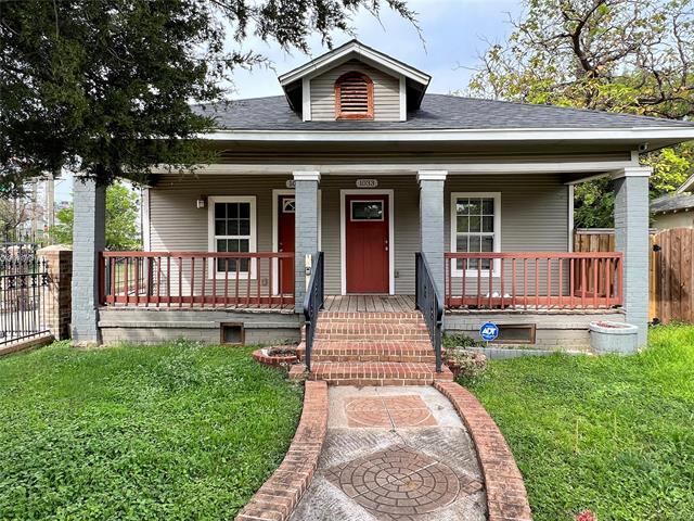 Primary Photo - 1033 E 10th St
