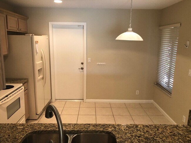 Foto del edificio - 8055 Big Pine Way