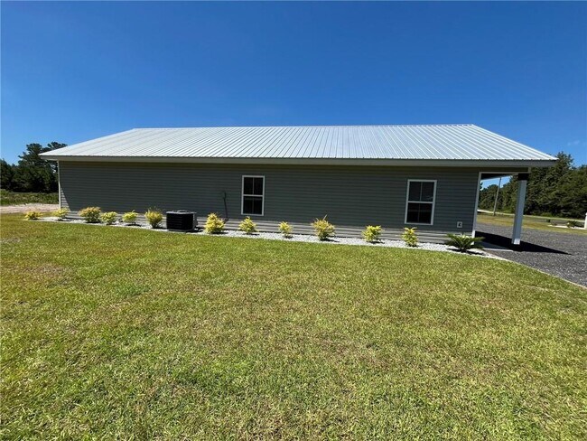 Foto del edificio - 1552 Swamp Rd