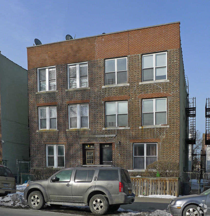 Building Photo - 48-44 48th St