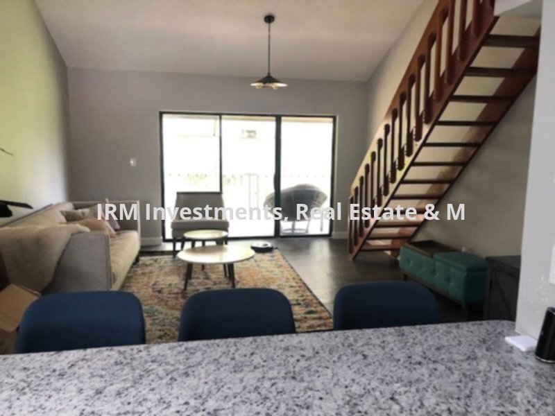 Foto del edificio - 2 bed 2 bath with Loft