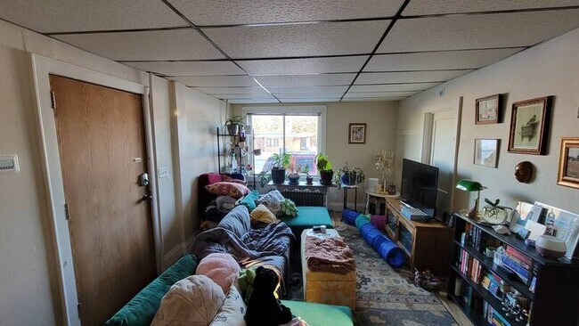 Foto del edificio - 1229 Commonwealth Ave