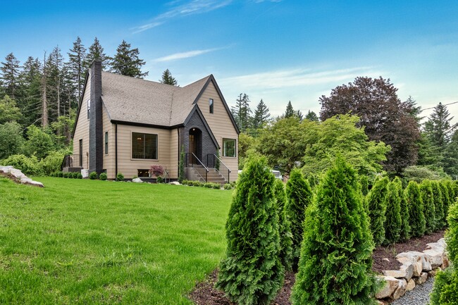 Foto del edificio - 2525 NE Everett St
