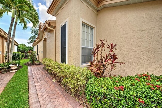 Building Photo - 3781 NW Willow Creek Dr