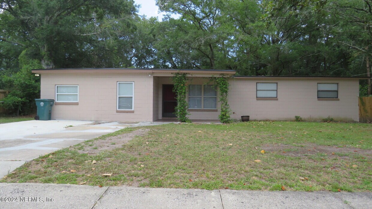 1647 Dibble Cir E, Jacksonville, FL 32246 House Rental in