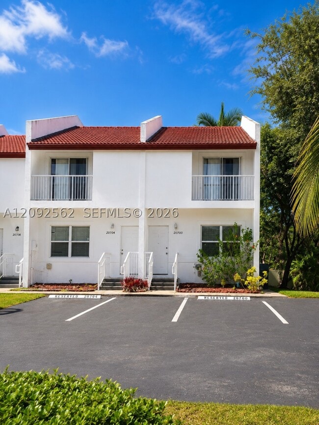 Building Photo - 20700 SW 82nd Ave