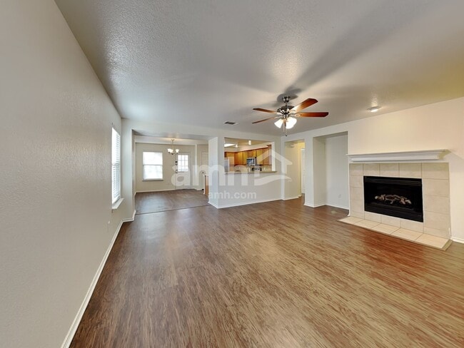 Building Photo - 2203 Terrell Dr