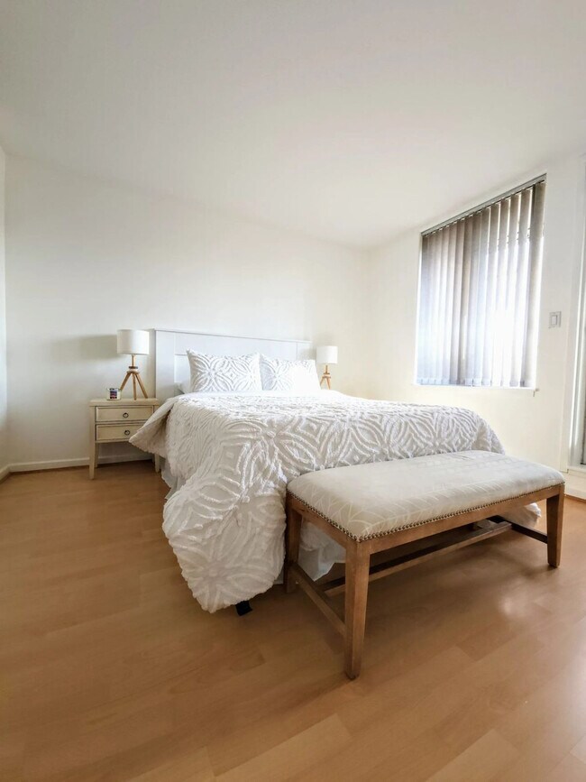 Photo du bâtiment - 1979 Yew St