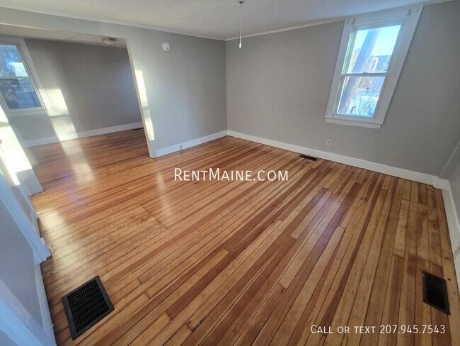 Building Photo - 269 1/2 French St-