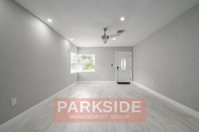 Foto del edificio - 816 W Smith St
