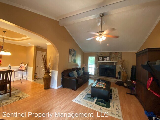 Building Photo - 3 br, 2 bath House - 114 Millwood
