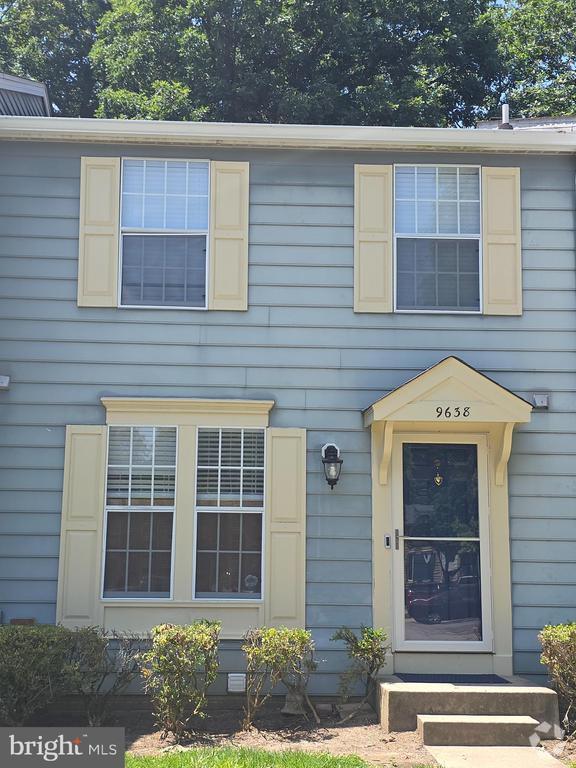 Building Photo - 9638 Glendower Ct