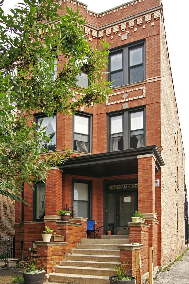 Building Photo - 2347 W Thomas St