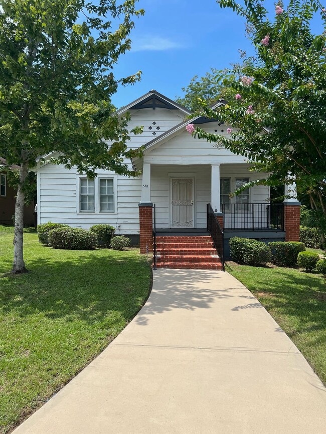 Building Photo - 510 N Wilkinson St