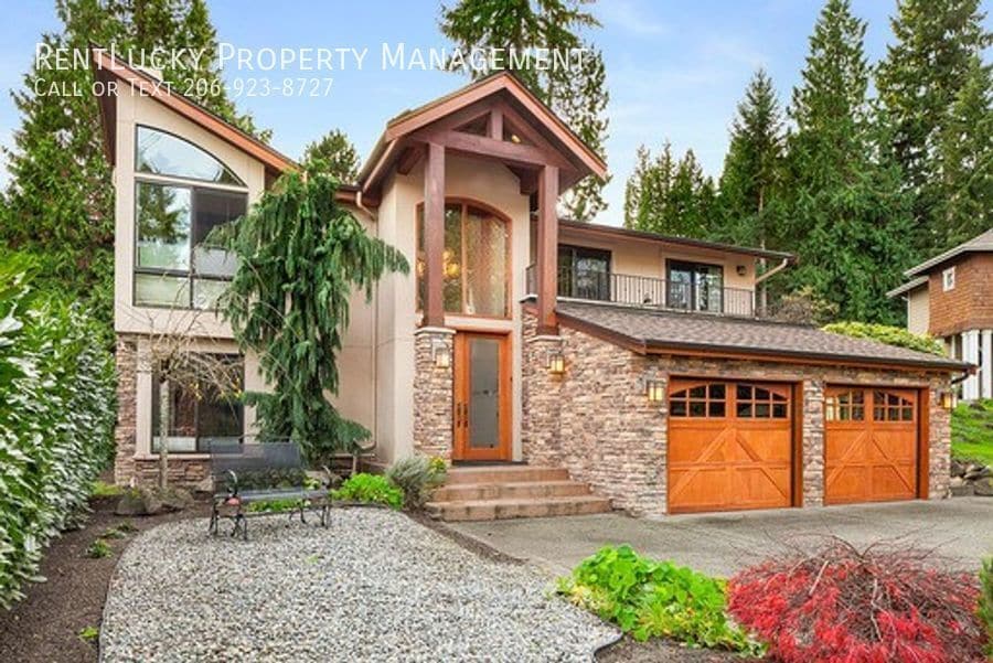 STUNNING Newer Remodeled 4Bedroom Home in... House Rental in Bellevue, WA