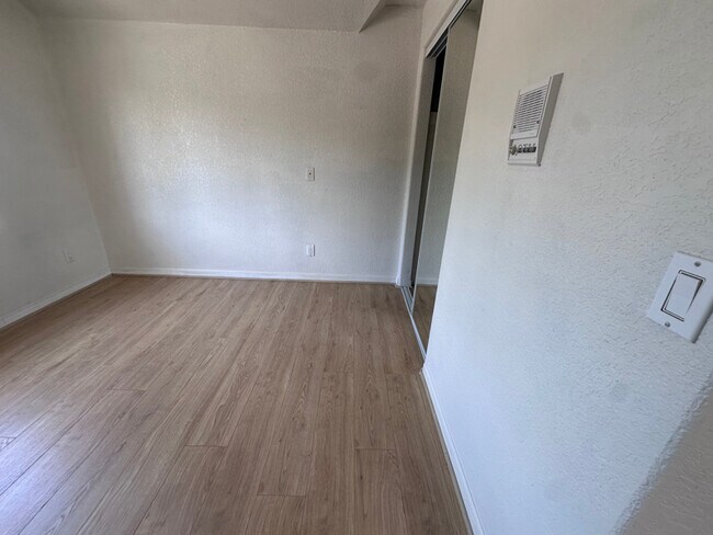 Foto del edificio - 3100 SE 122nd Ave