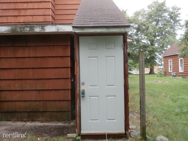 Building Photo - 1394 Ransom St