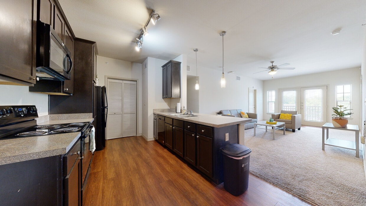 Photo - Midtown Urban Apartments