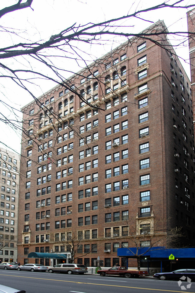 Foto del edificio - 310 West End Ave