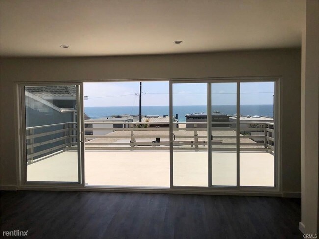 Building Photo - 4 br, 4 bath Duplex - 3118 Hermosa Ave