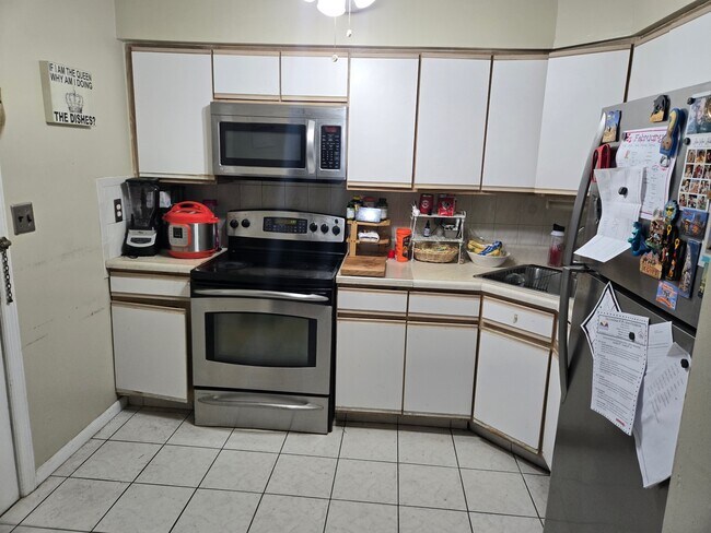 Foto del edificio - 59 Brookview Dr