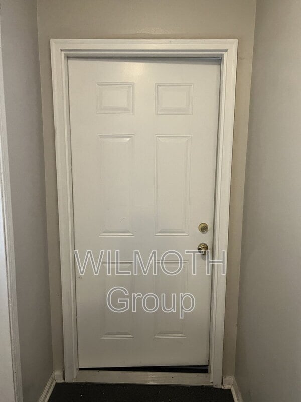 Building Photo - 1320 Millerwood Dr