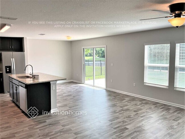 Foto del edificio - 395 Sawmill Landing Dr