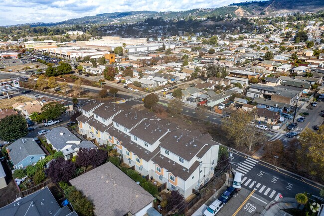Aerial Photo - Bancroft Row